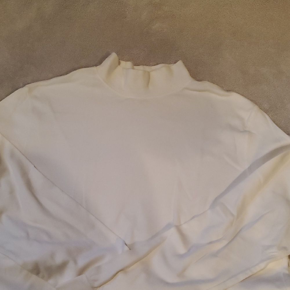 Lands' End Classic White Mockneck Top